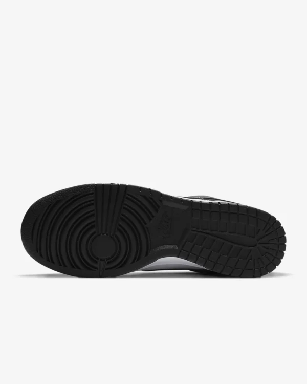 Nike Dunk Low Retro - Image 5